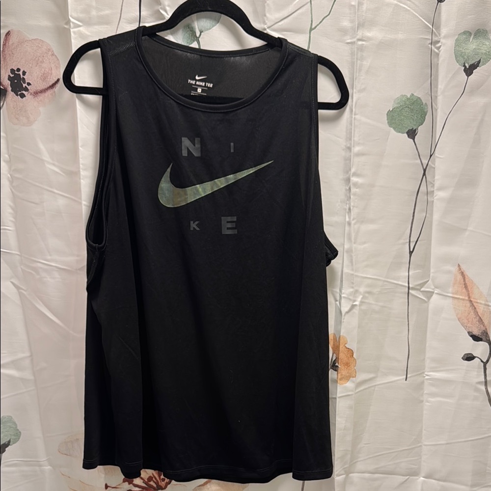 Nike Women's Black Tank Top